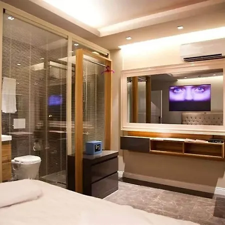 Upper House 4* Kas