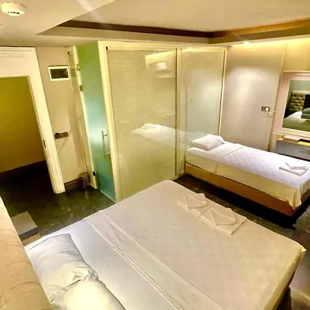Upper House 4*