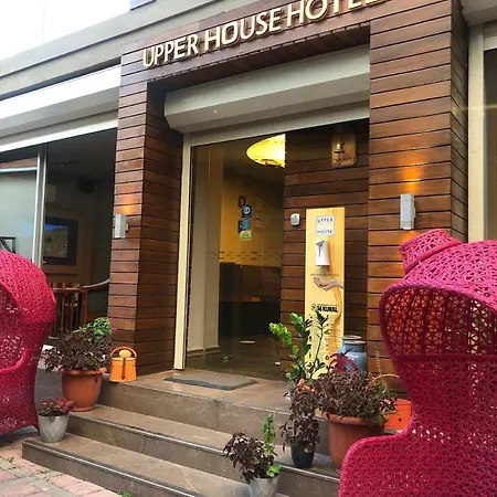 Upper House Szálloda 3*