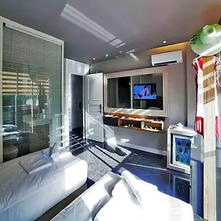 Upper House 호텔 3*